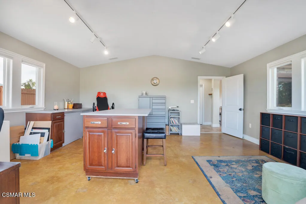 1660 San Rafael Way, Camarillo, California 93012 home-pic-37