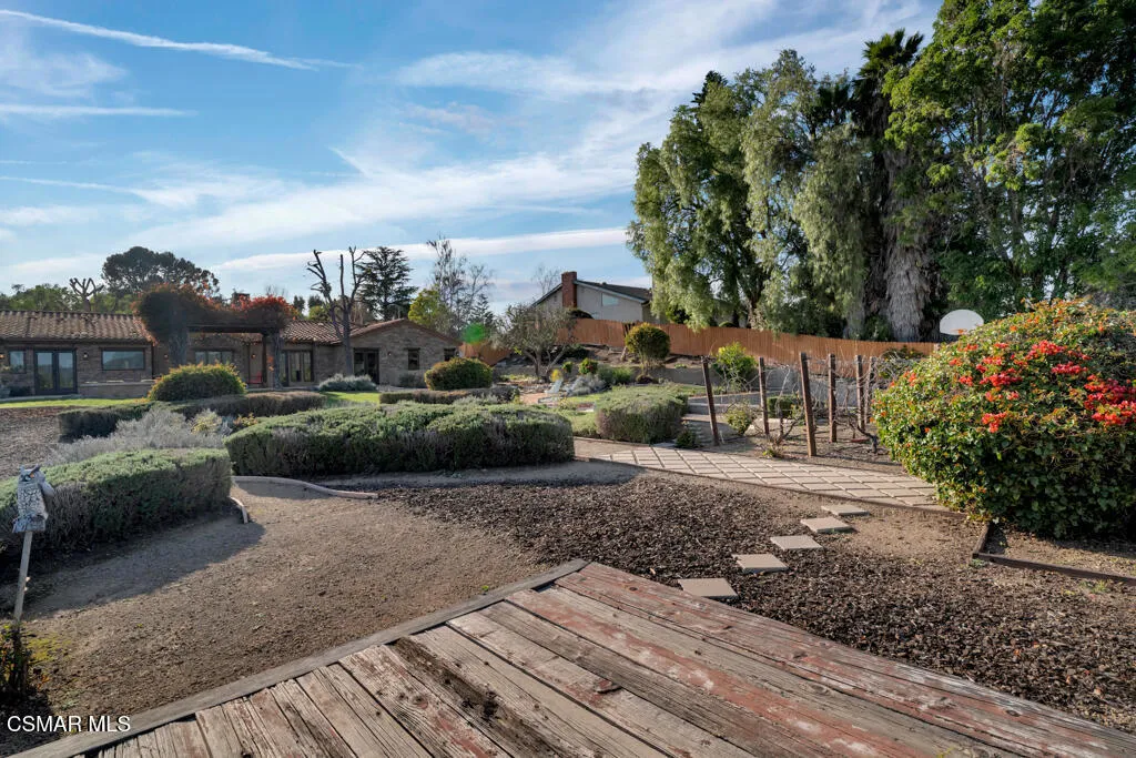 1660 San Rafael Way, Camarillo, California 93012 home-pic-47