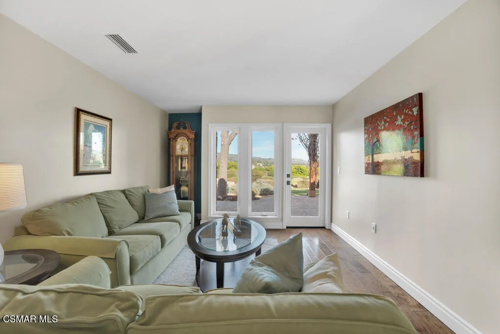 1660 San Rafael Way, Camarillo, California 93012 home-pic-20