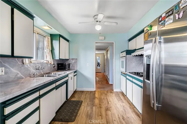 3495 E Dakota, Fresno, California 93726