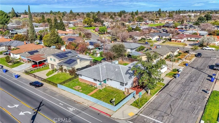 3495 E Dakota, Fresno, California 93726