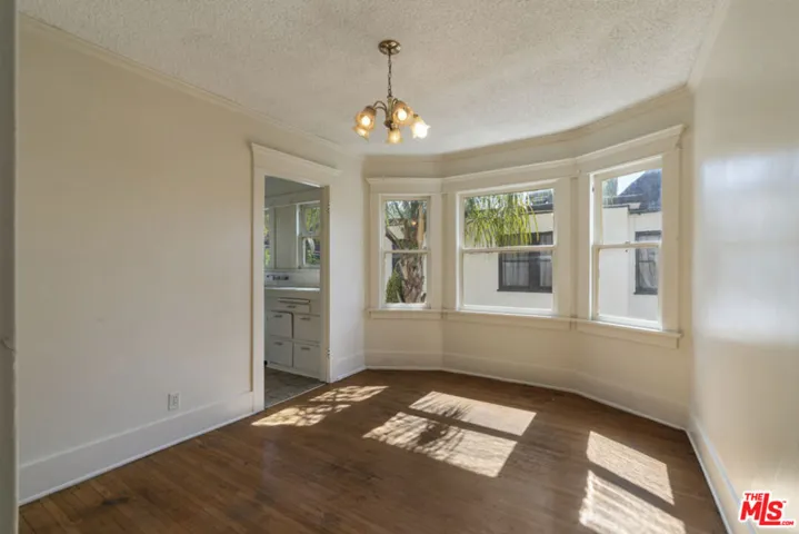 Breakfast Room/Office/3dr Bedr