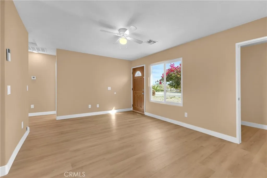 2867 Stardust Avenue, Thermal, California 92274 home-pic-4