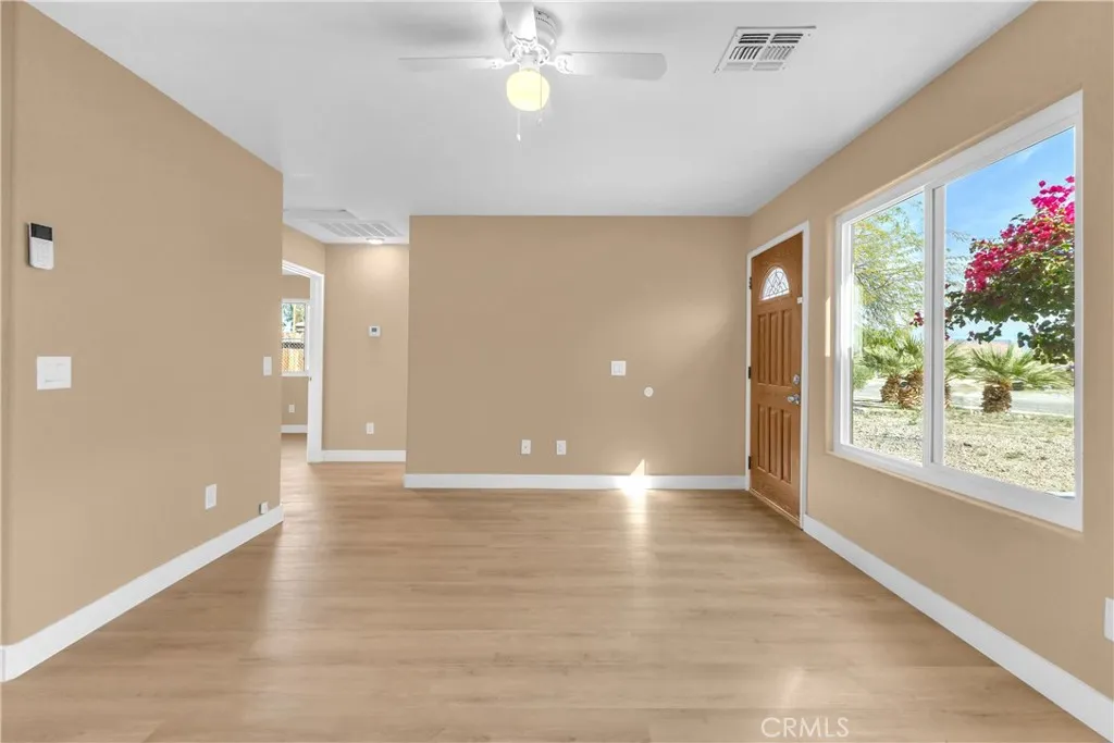 2867 Stardust Avenue, Thermal, California 92274 home-pic-5