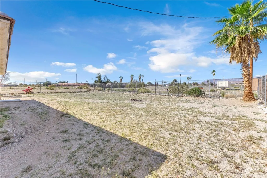 2867 Stardust Avenue, Thermal, California 92274 home-pic-31