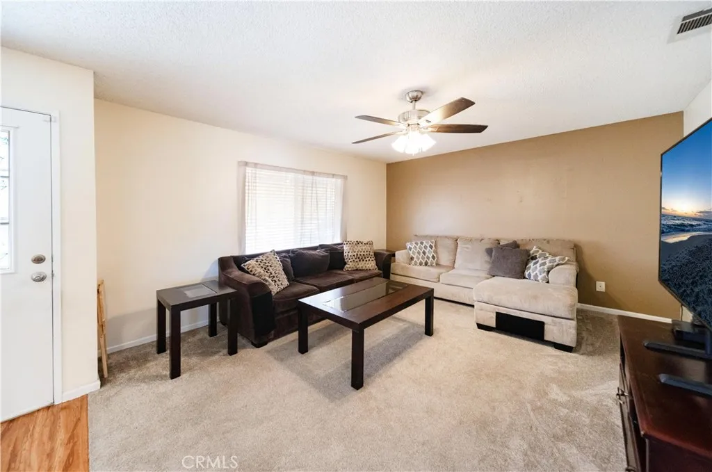 26398 Spaniel, Menifee, California 92586 home-pic-9