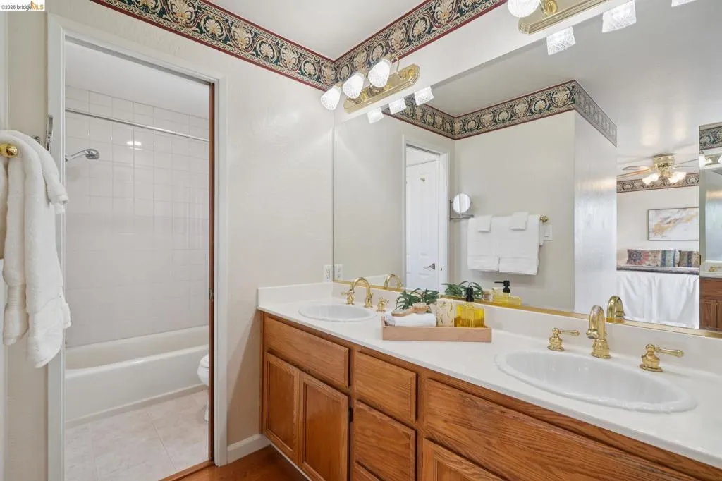 30229 30229 Treeview St, Hayward, California 94544 home-pic-31