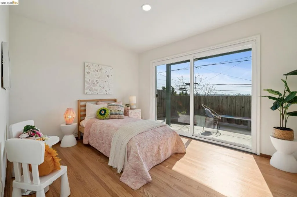 30229 30229 Treeview St, Hayward, California 94544 home-pic-19