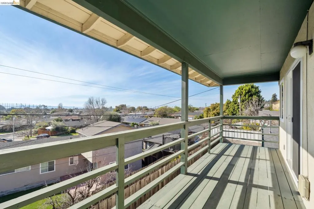 30229 30229 Treeview St, Hayward, California 94544 home-pic-28