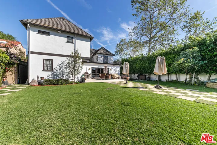 401 N Mccadden Place, Los Angeles, California 90004