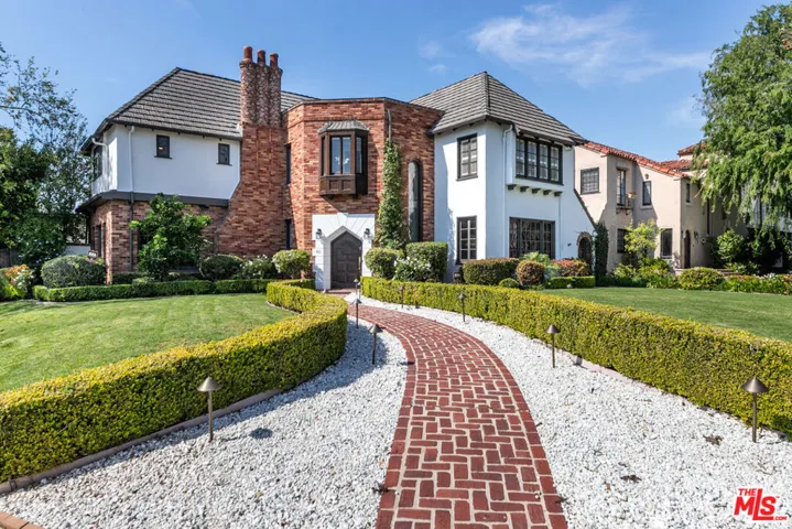 401 N Mccadden Place, Los Angeles, California 90004
