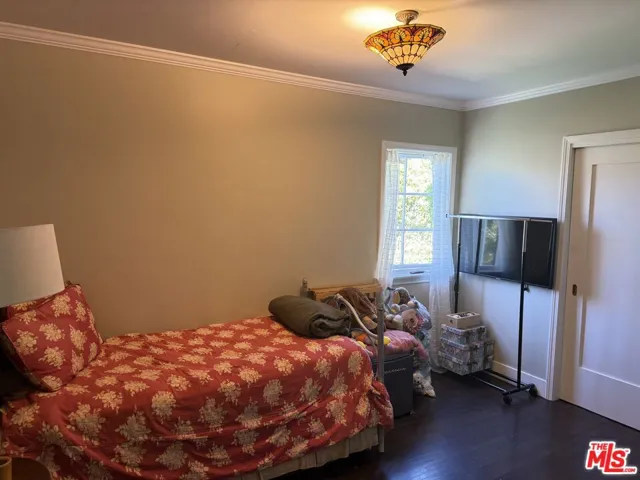 Lower Bedroom #1