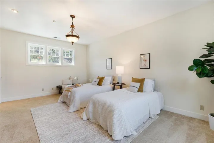 18101 Idylwild Road, Los Gatos, California 95033