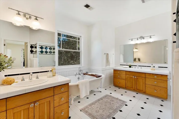 18101 Idylwild Road, Los Gatos, California 95033