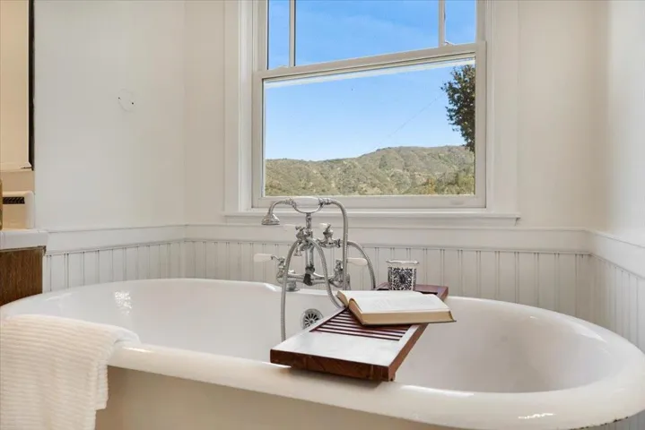18101 Idylwild Road, Los Gatos, California 95033