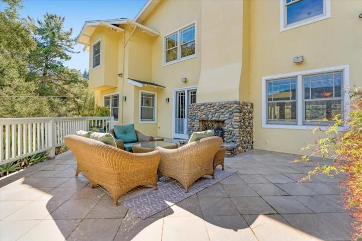 18101 Idylwild Road, Los Gatos, California 95033