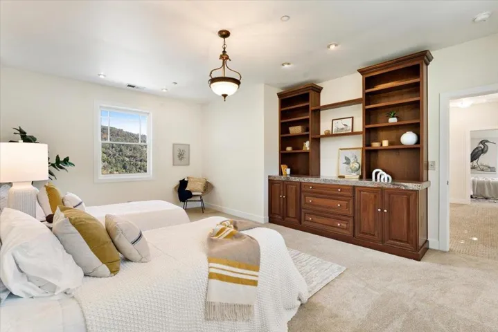 18101 Idylwild Road, Los Gatos, California 95033