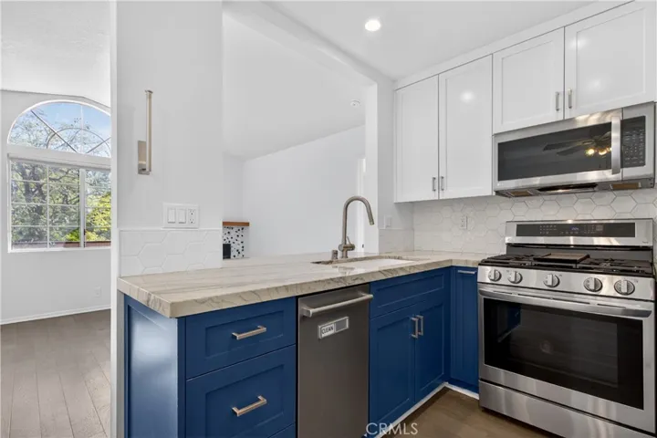 60 Flor De Mar, Rancho Santa Margarita, California 92688