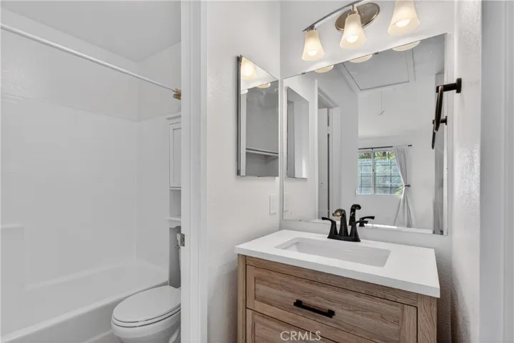 60 Flor De Mar, Rancho Santa Margarita, California 92688