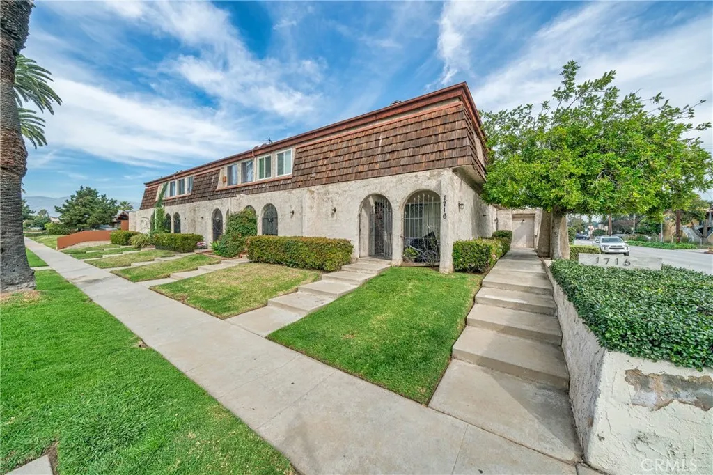 1716 S 2nd, Alhambra, California 91801 home-pic-8
