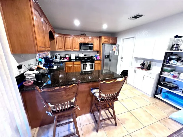 Breakfast Bar