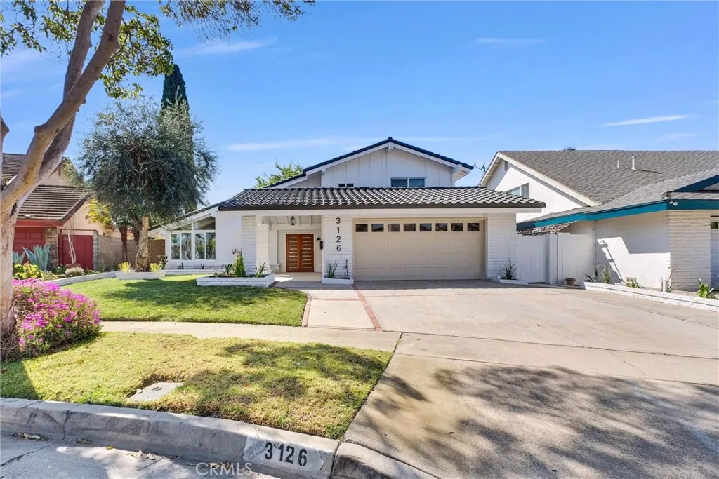 3126 S Rita Way, Santa Ana, California 92704 home-pic-6