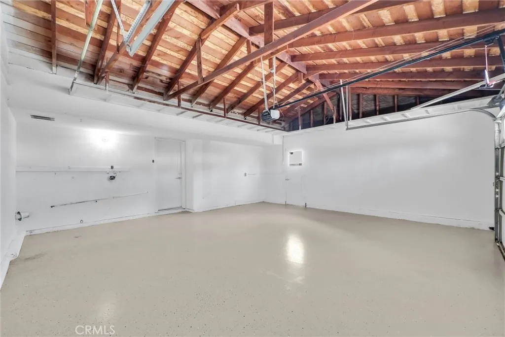 3126 S Rita Way, Santa Ana, California 92704 home-pic-40