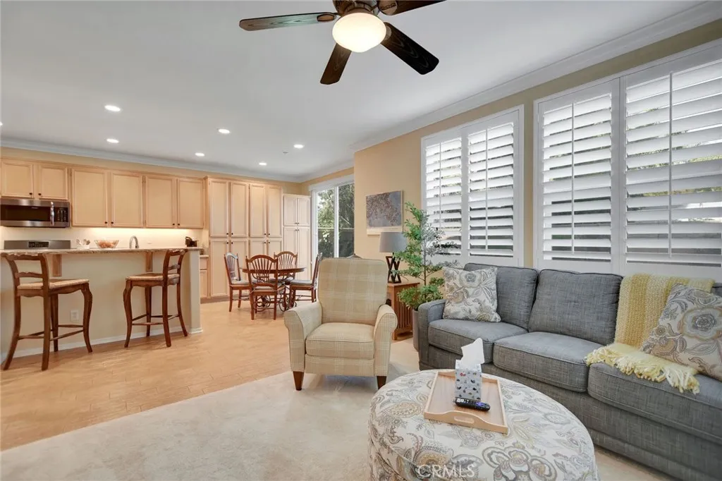 416 Sonora Cir, Redlands, California 92373 home-pic-8