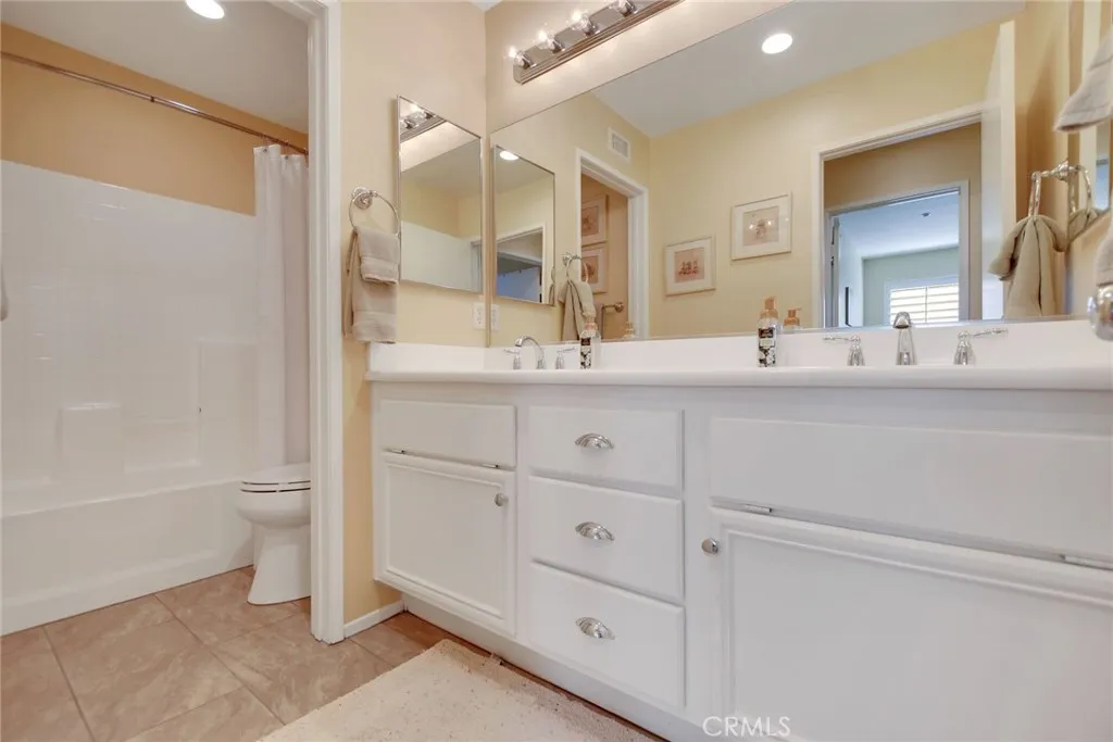 416 Sonora Cir, Redlands, California 92373 home-pic-14