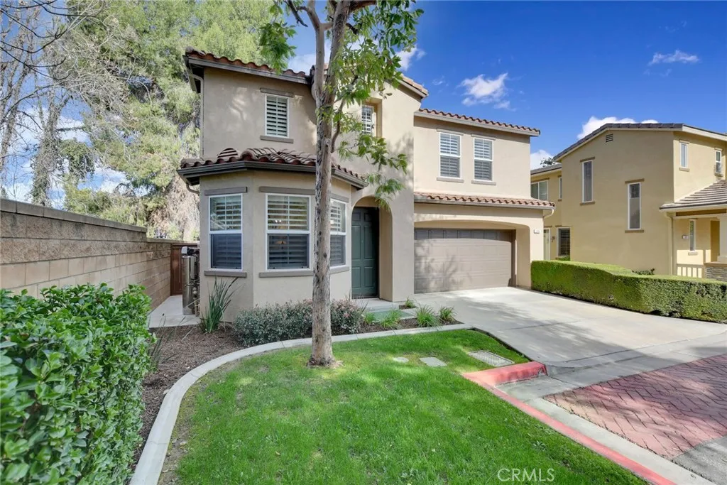 416 Sonora Cir, Redlands, California 92373 home-pic-1
