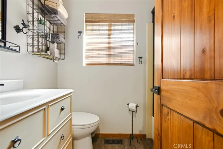 256 N Fairway, Lake Arrowhead, California 92352