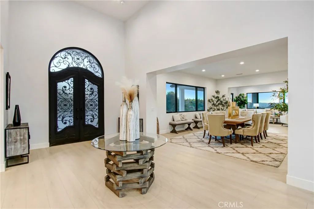 2027 Via Monserate, Fallbrook, California 92028 home-pic-5
