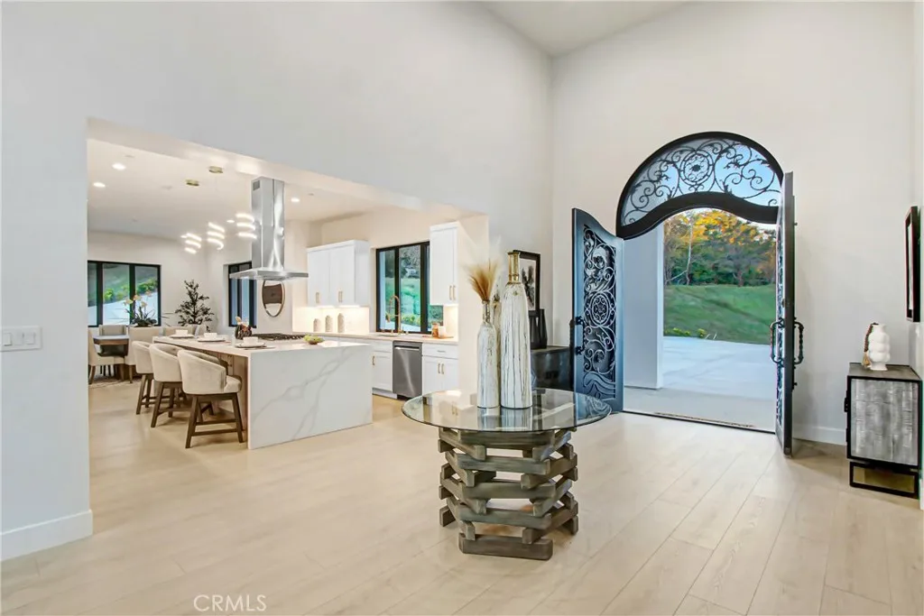 2027 Via Monserate, Fallbrook, California 92028 home-pic-6