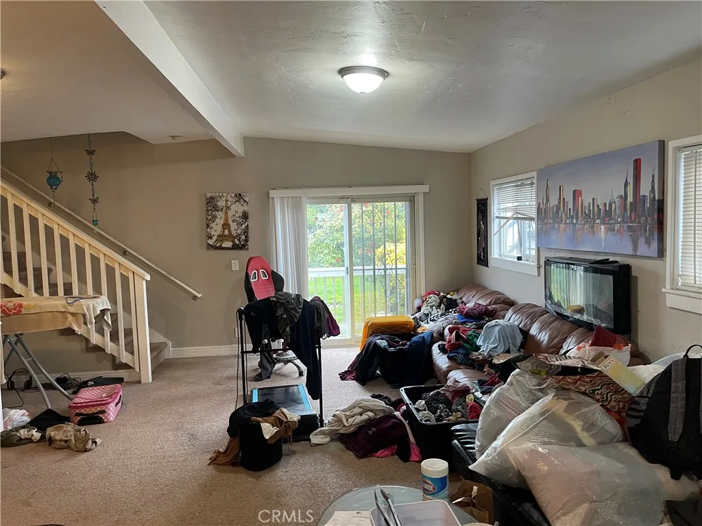 9220 Cherry, Oakland, California 94603 home-pic-4