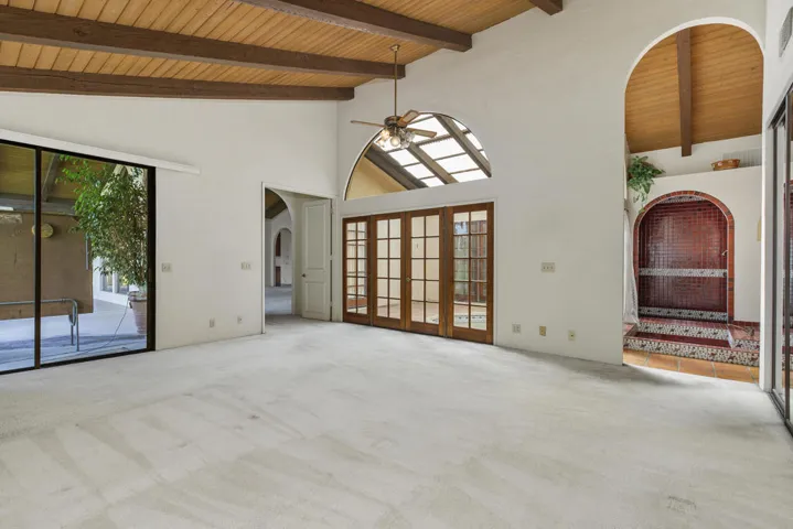 44_12009113_186488_186488-EI-142