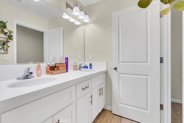 2439 Madeline Drive, Hanford, California 93230