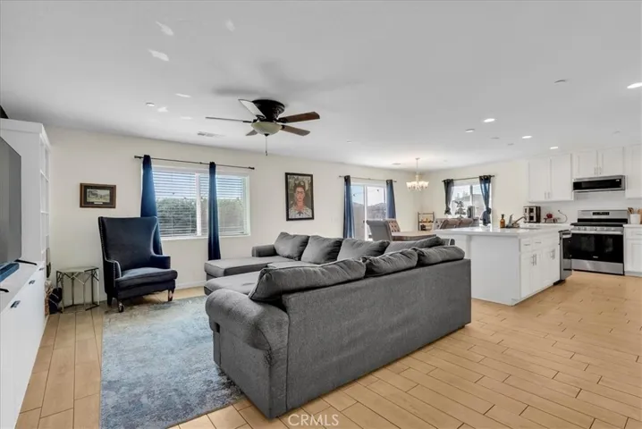 2439 Madeline Drive, Hanford, California 93230
