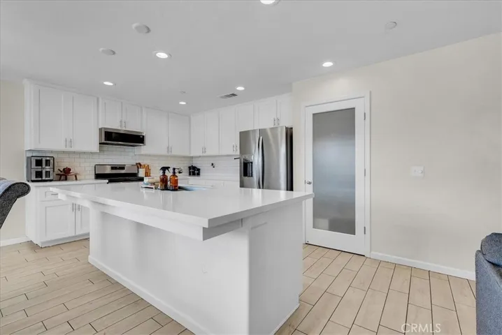 2439 Madeline Drive, Hanford, California 93230
