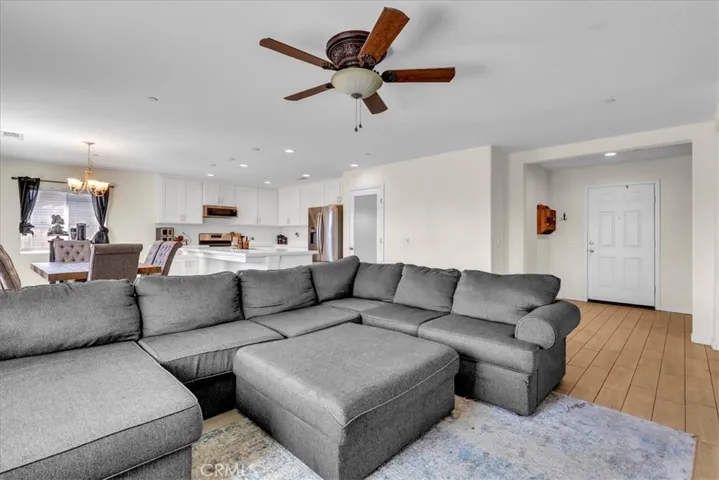 2439 Madeline Drive, Hanford, California 93230