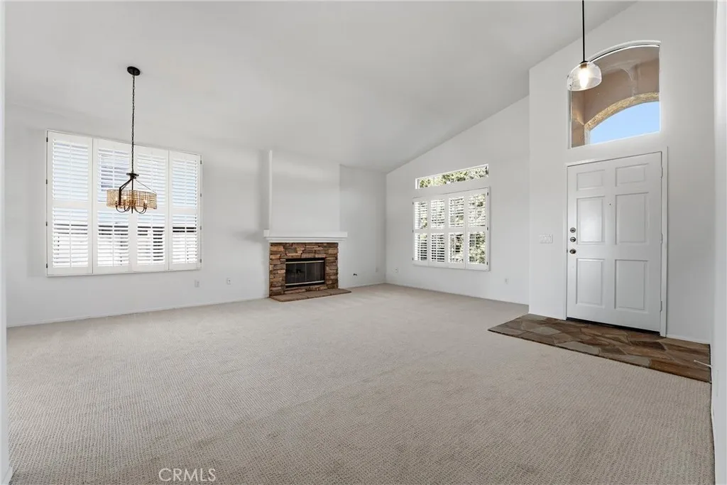 31545 Via Cordoba, Temecula, California 92592 home-pic-10