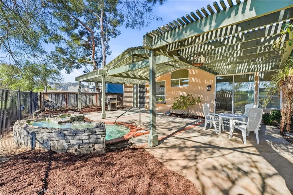31545 Via Cordoba, Temecula, California 92592 home-pic-43