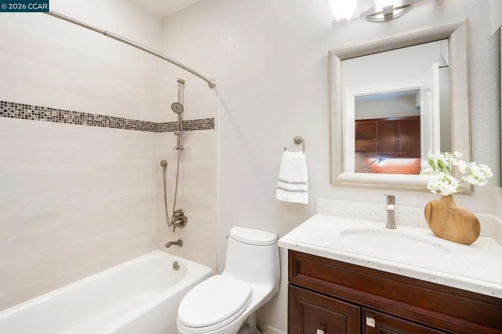 5058 5058 Holborn Way, San Ramon, California 94582 home-pic-32