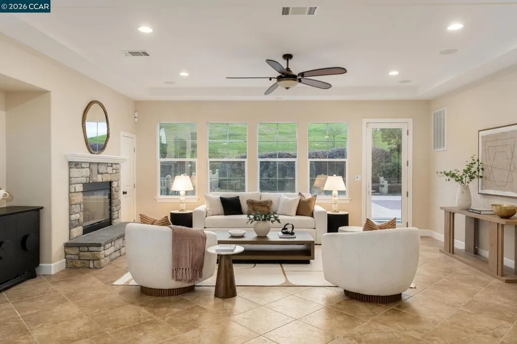 5058 5058 Holborn Way, San Ramon, California 94582 home-pic-14