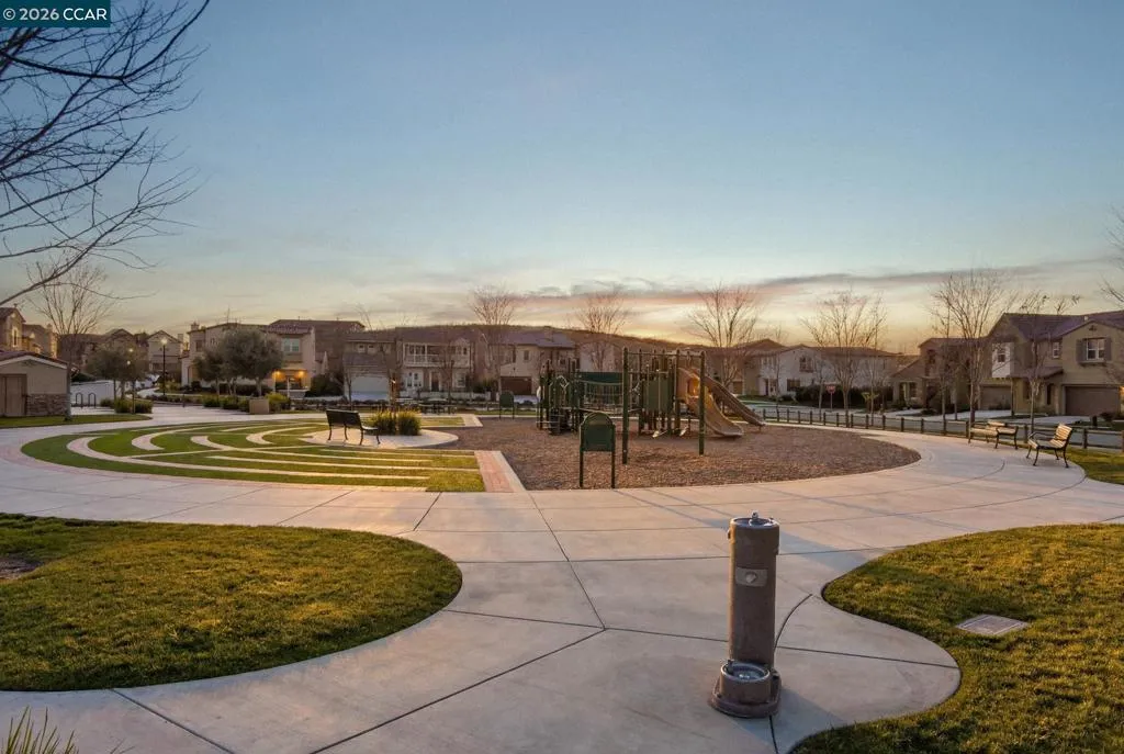 5058 5058 Holborn Way, San Ramon, California 94582 home-pic-46