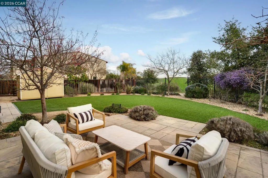 5058 5058 Holborn Way, San Ramon, California 94582 home-pic-38