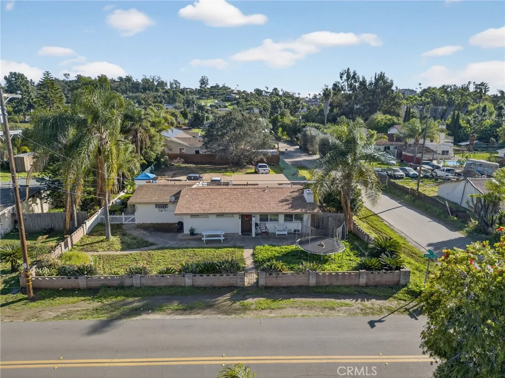 535 -545 Barsby, Vista, California 92084 home-pic-35