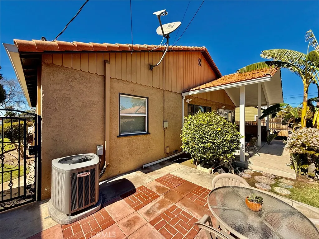 6034 Elenor, Riverside, California 92506 home-pic-29