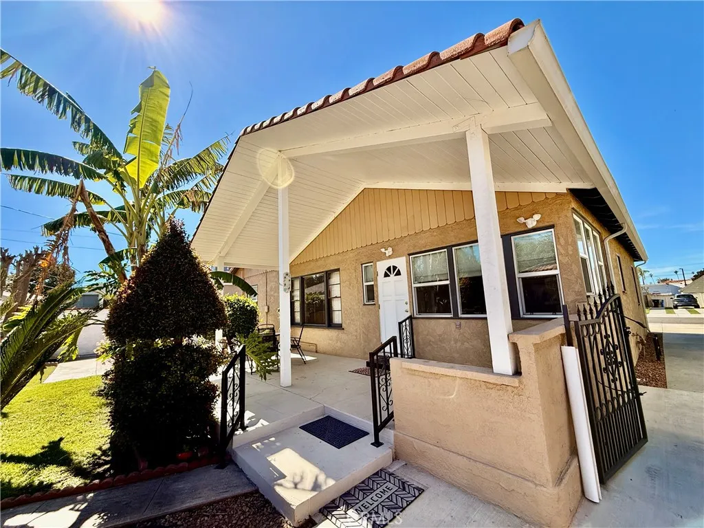 6034 Elenor, Riverside, California 92506 home-pic-26