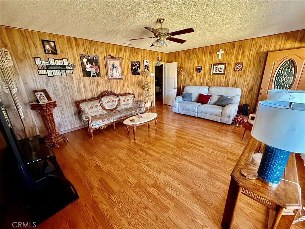 6034 Elenor, Riverside, California 92506 home-pic-22