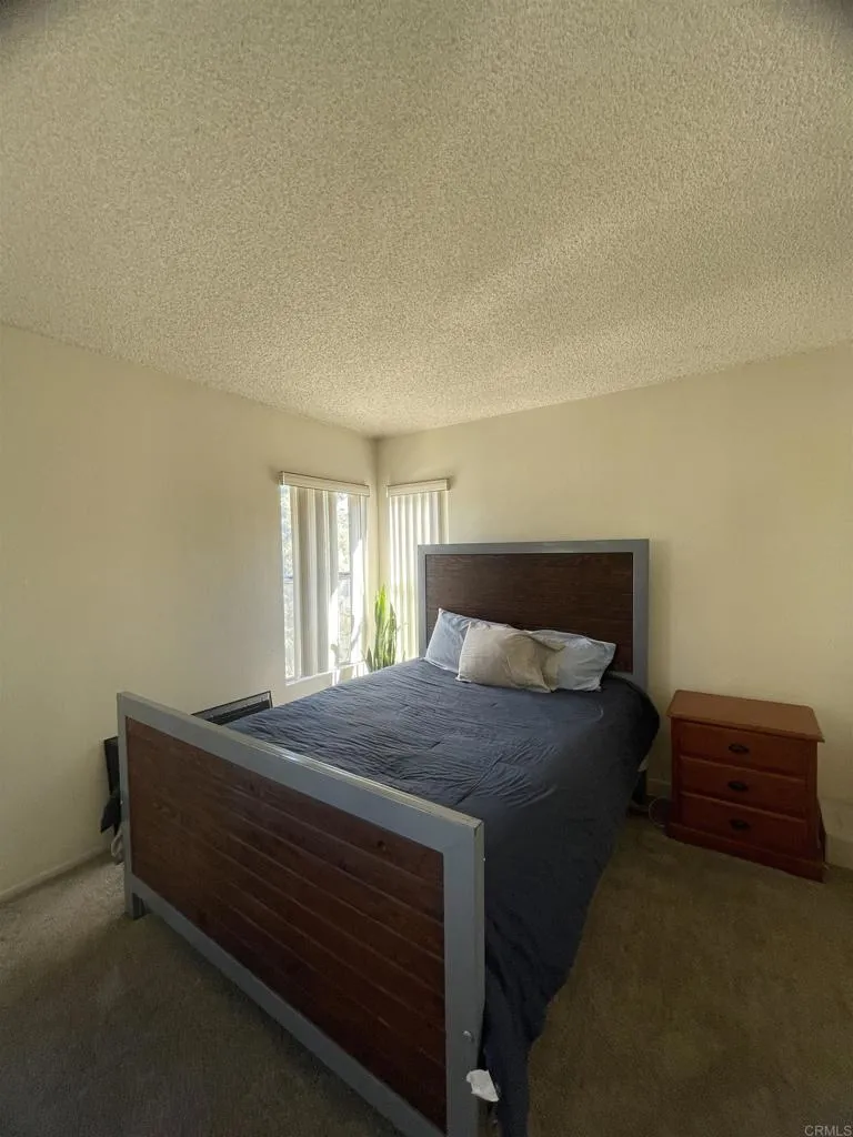 2011 Lakeridge Circle 304, Chula Vista, California 91913 home-pic-22